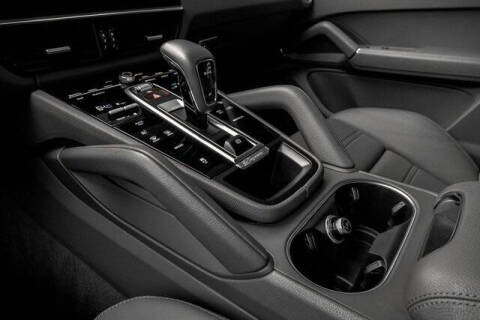 2022 Porsche Cayenne