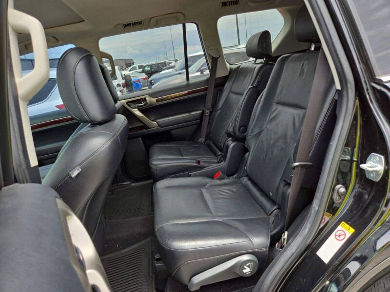 2017 Lexus GX 460