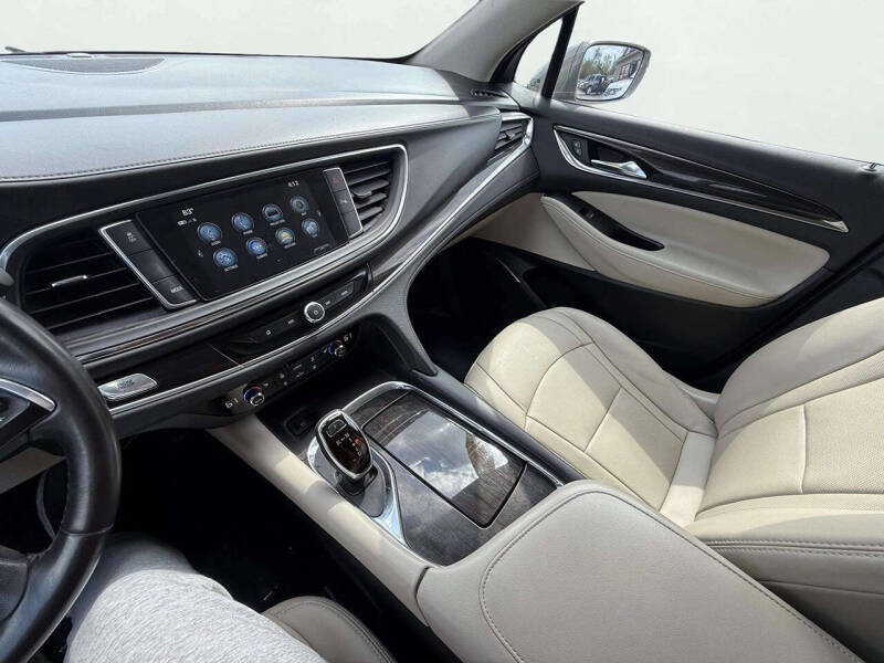 2019 Buick Enclave Essence