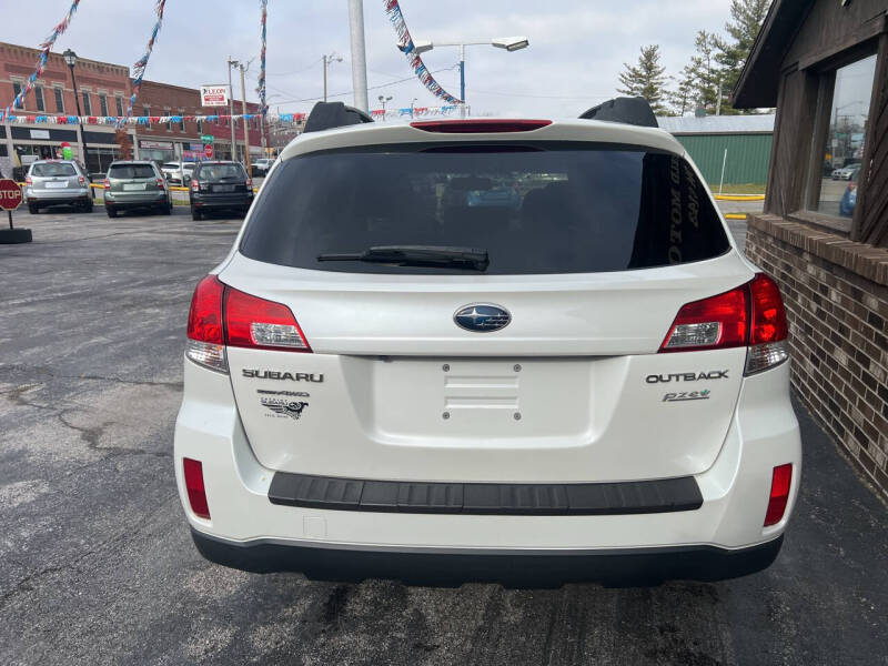 2013 Subaru Outback 2.5i Premium