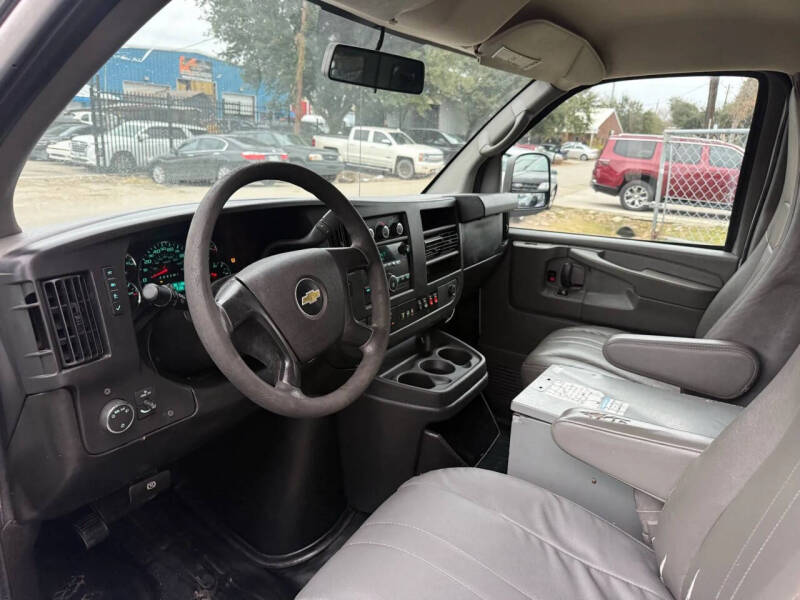2014 Chevrolet Express 2500