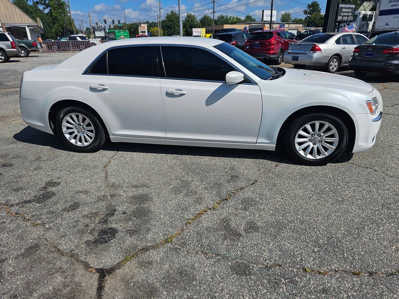 2014 Chrysler 300 for sale at Knight Motor Company in Valdosta, GA