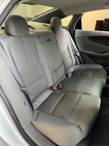 2017 Chevrolet Impala LS