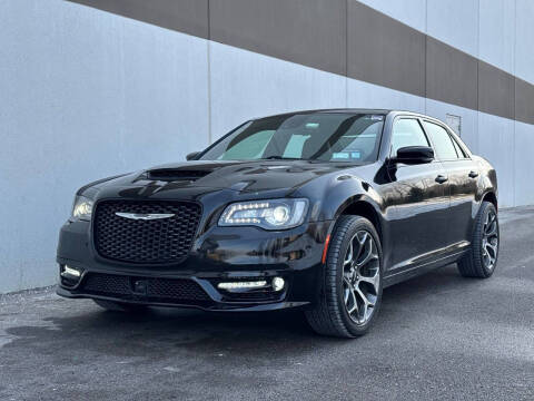 2018 Chrysler 300 S