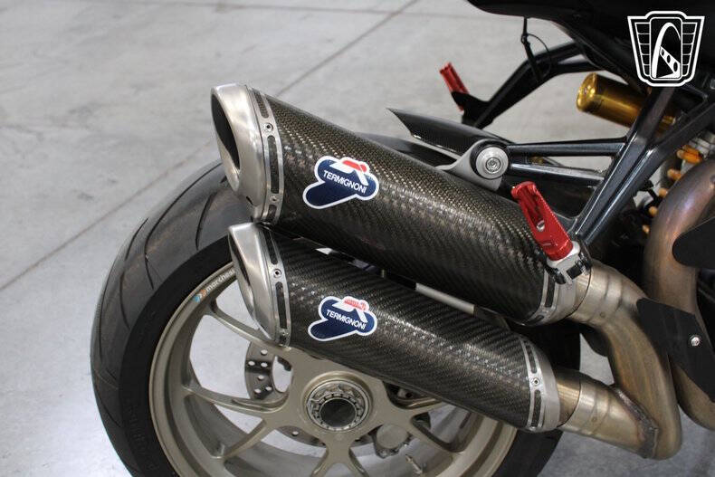 2010 Ducati Streetfighter