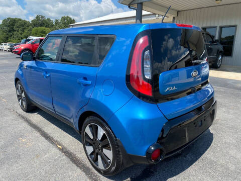 2016 Kia Soul +