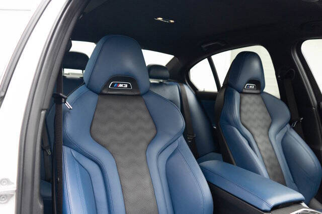 2023 BMW M3 42