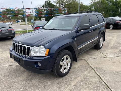 2005 Jeep Grand Cherokee for sale at AMERICAN AUTO COMPANY in Beaumont TX