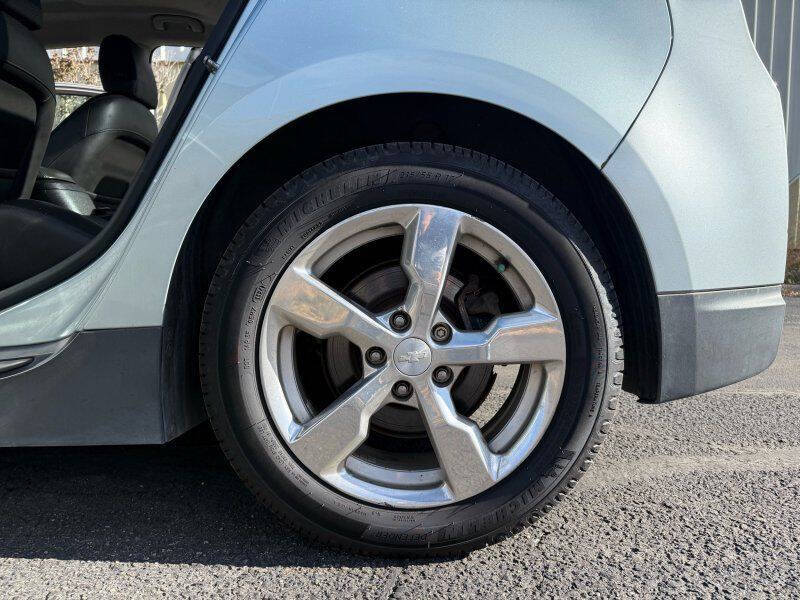 2013 Chevrolet Volt Premium