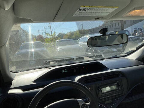 2012 Toyota Prius c One