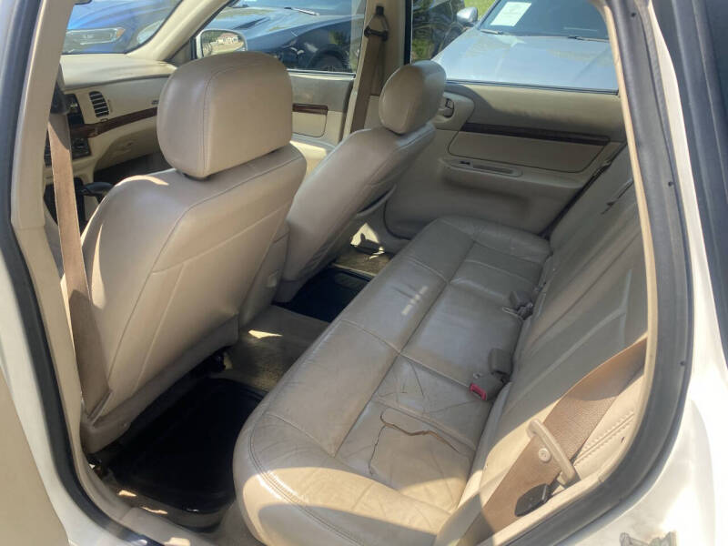 2004 Chevrolet Impala LS