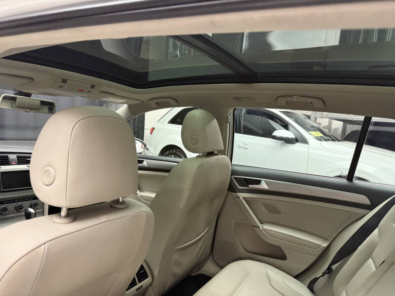 2016 Volkswagen Golf SportWagen TSI SE