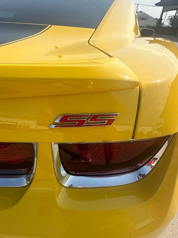 2010 Chevrolet Camaro 2SS photo 21