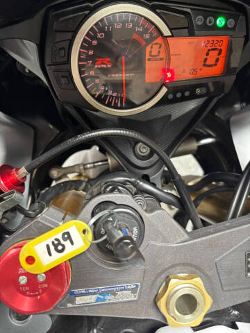 2013 Suzuki GSX-R1000