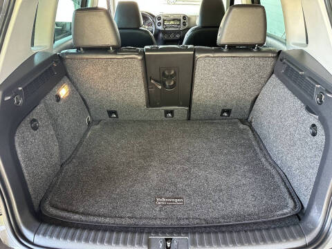 2014 Volkswagen Tiguan SE