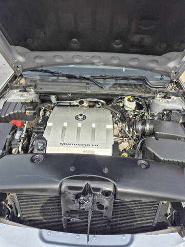 2005 Cadillac DeVille