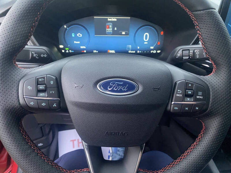 2026 Ford Escape Hybrid ST-Line Select