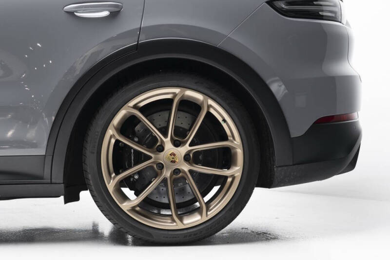 2023 Porsche Cayenne Turbo GT