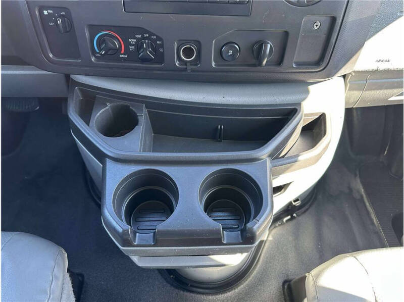 2013 Ford E-Series E-250