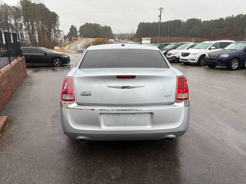 2013 Chrysler 300