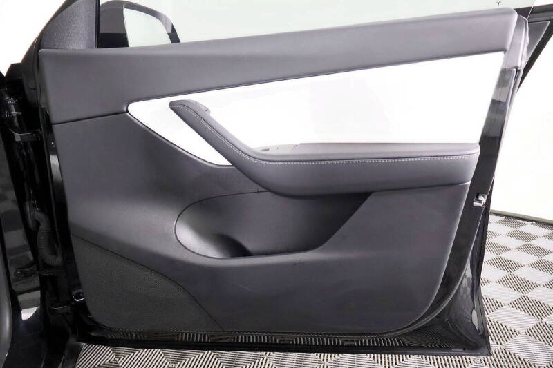 2021 Tesla Model Y Standard Range