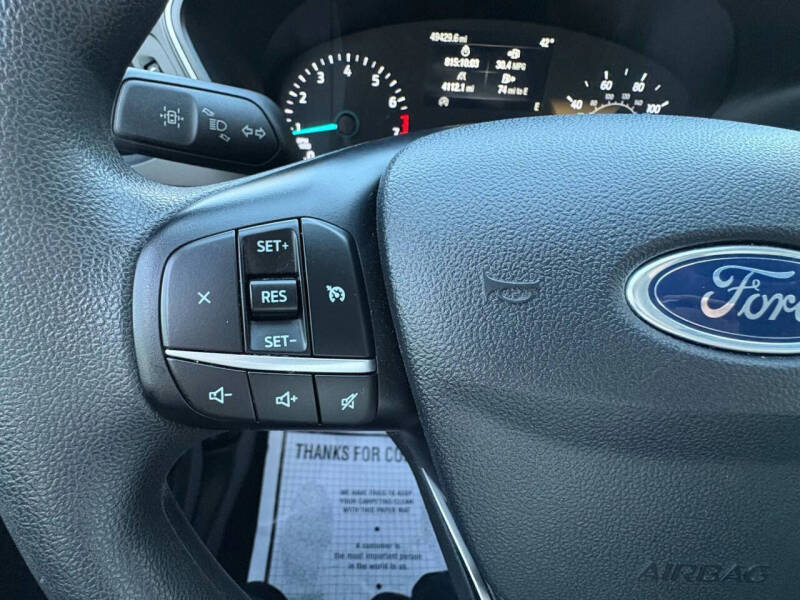 2022 Ford Escape SE