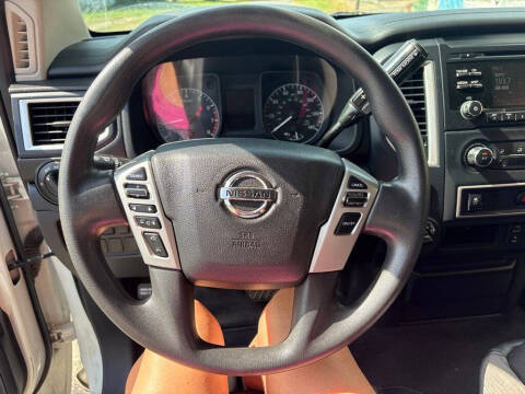 2017 Nissan Titan S