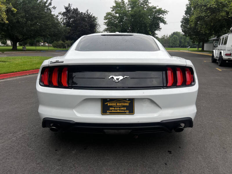 2019 Ford Mustang EcoBoost