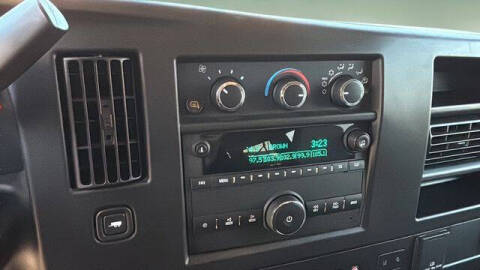 2024 Chevrolet Express LT 3500