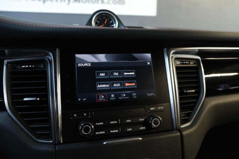 2017 Porsche Macan S