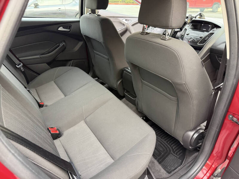 2017 Ford Focus SE