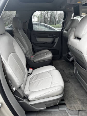 2016 GMC Acadia SLT-1