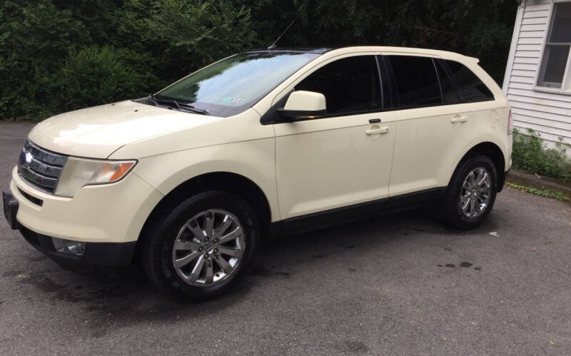 2008 Ford Edge for sale at TOWN & COUNTRY AUTO SALES in Cumberland MD