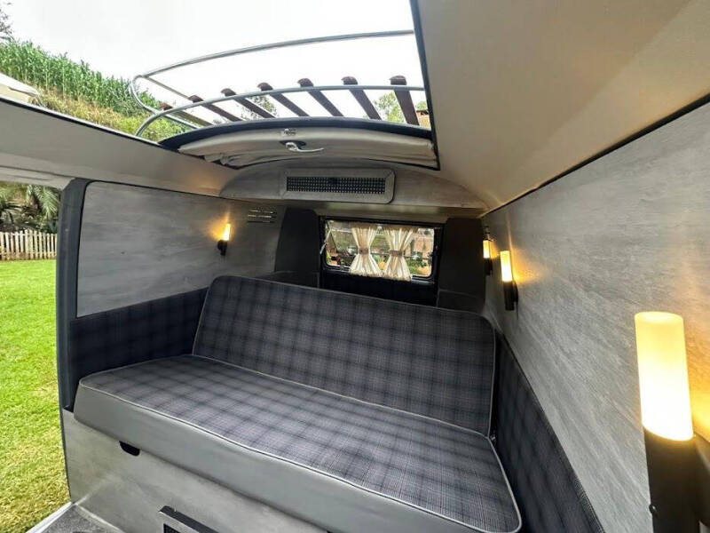 1995 Volkswagen Bus