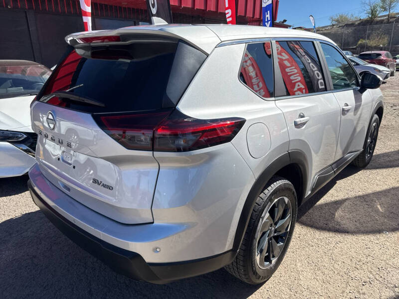 2024 Nissan Rogue SV