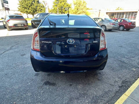 2014 Toyota Prius Three