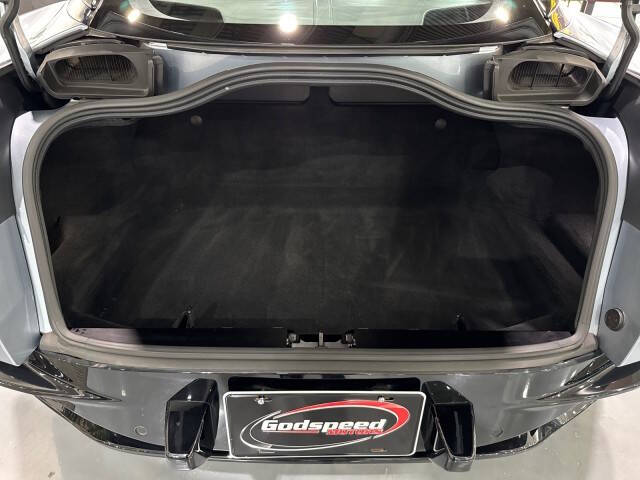 2019 Aston Martin DB11 V8