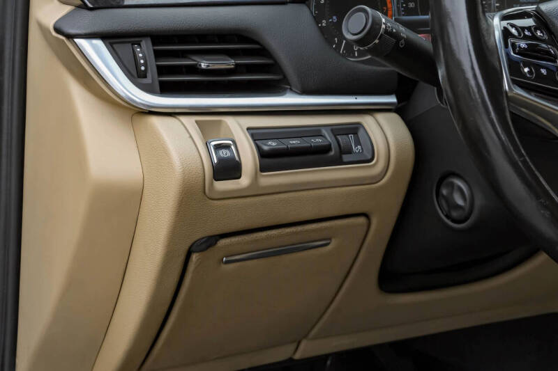 2014 Cadillac XTS Premium Vsport