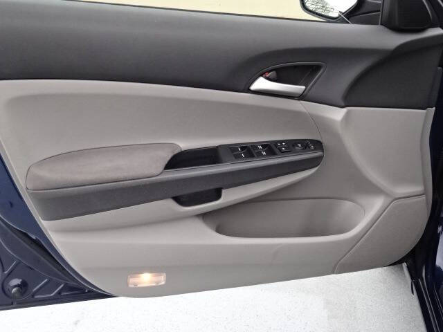 2009 Honda Accord LX-P