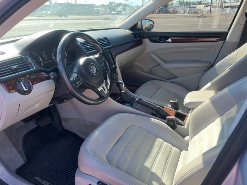 2012 Volkswagen Passat TDI SEL Premium