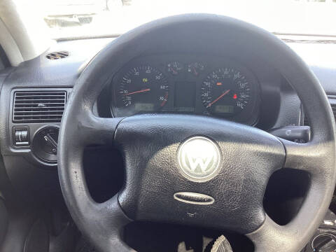 2004 Volkswagen Golf GLS
