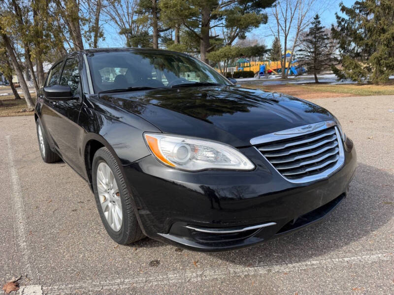 2013 Chrysler 200 LX