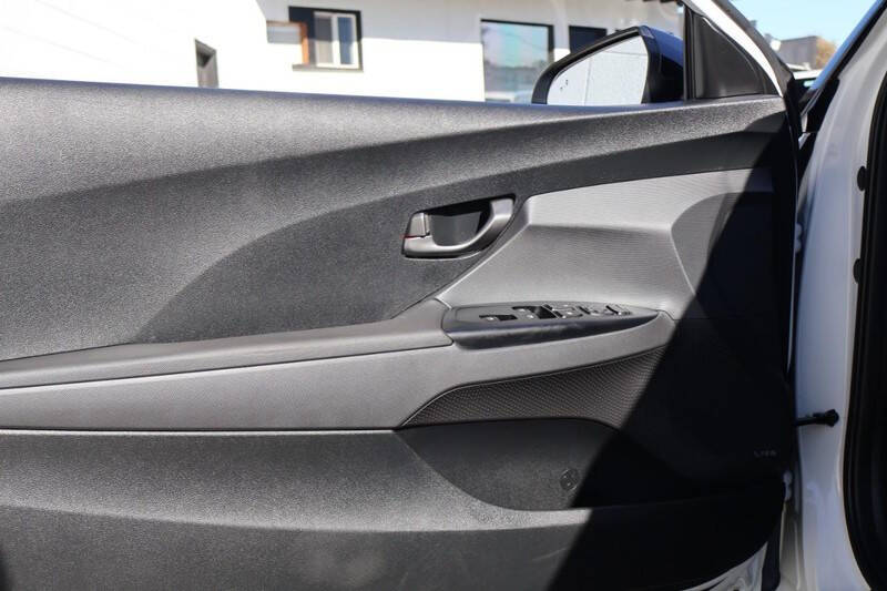 2019 Hyundai Veloster Turbo Ultimate