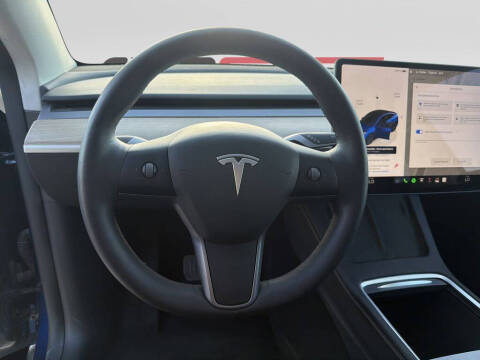 2025 Tesla Model Y Long Range