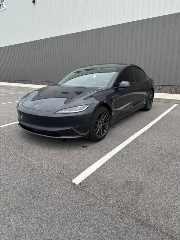 2025 Tesla Model 3 Long Range
