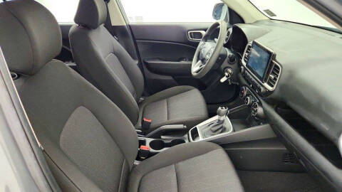 2021 Hyundai Venue SE