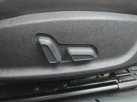 2011 Audi A4 2.0T quattro Avant Prestige