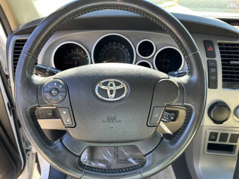 2010 Toyota Sequoia SR5