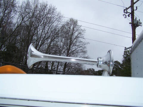 2002 Freightliner FL70