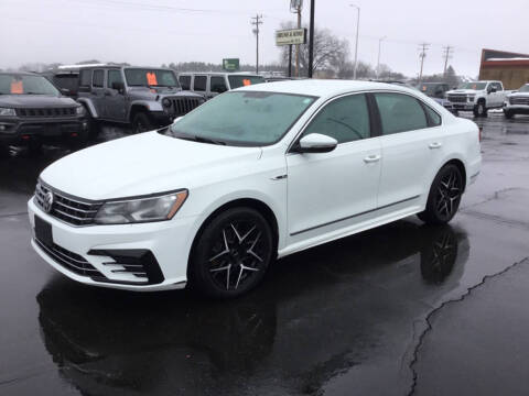 2017 Volkswagen Passat 1.8T R-Line